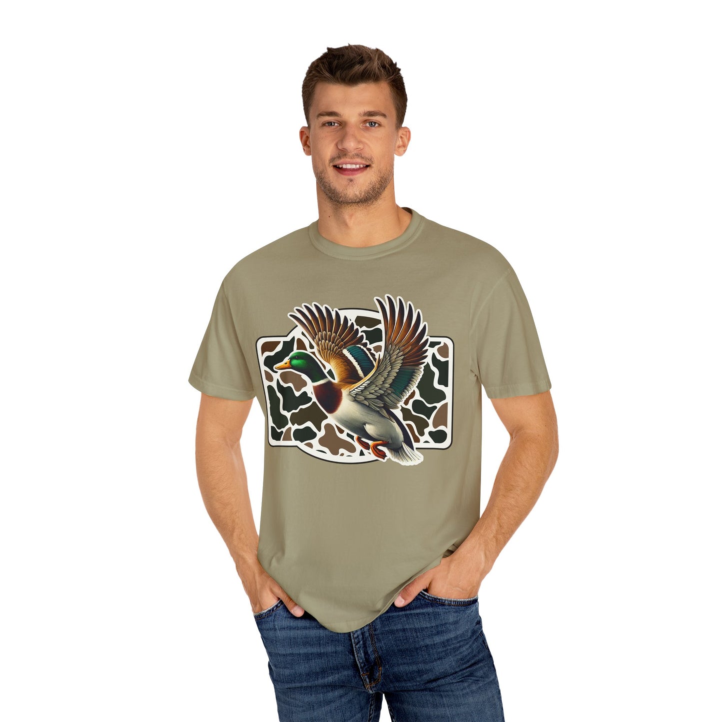 Camo Duck Graphic Unisex Tee - Outdoorsy Apparel, Hunting Gift