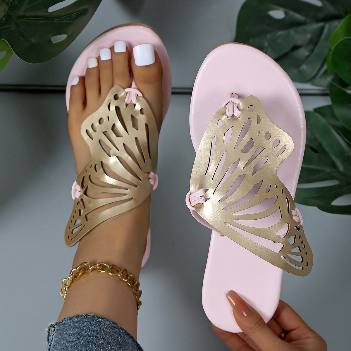 Hollow Butterfly Flip-Flops - Summer Sandals For Women - Casual Beach Shoes - New Low Heel Flat Slides Slippers