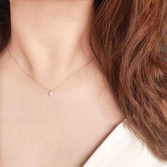 Women's Simple Mini Single Diamond Classic Dainty Necklace